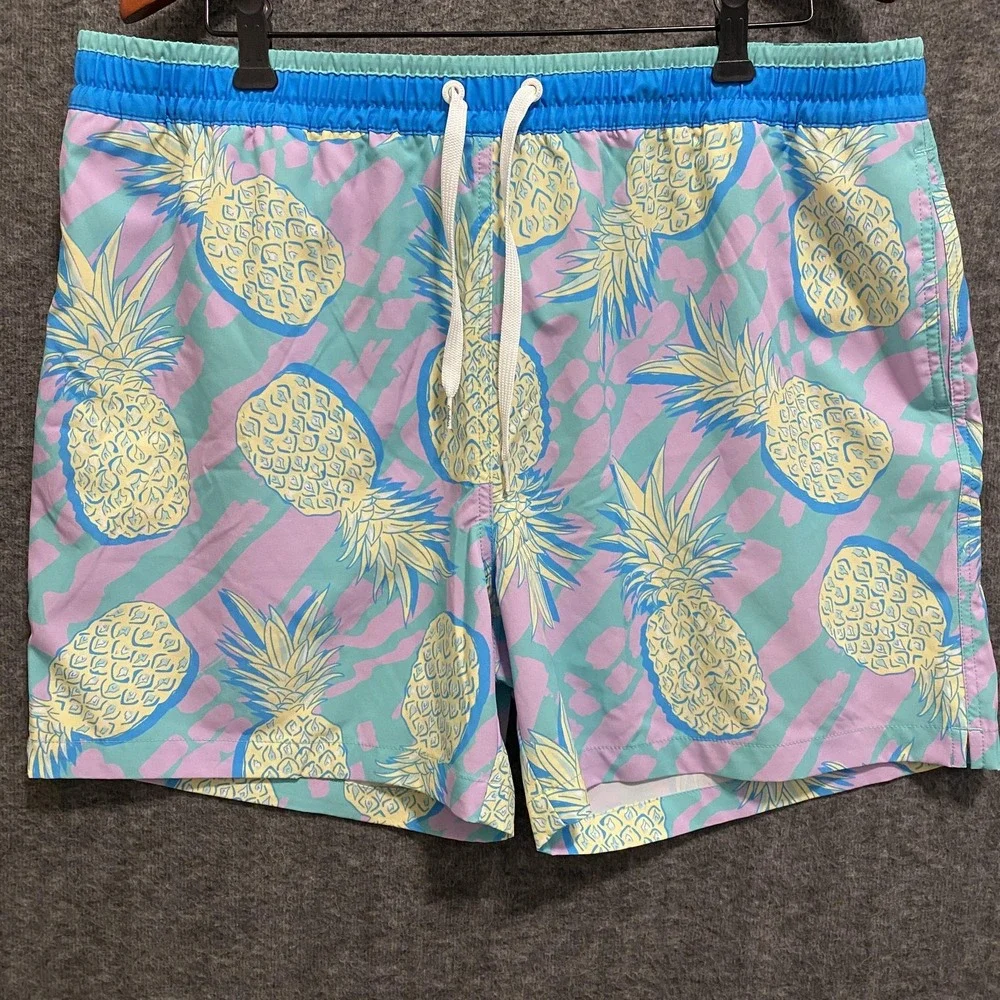 Chubbies The Low Tides Swim Trunks Mens 2XL Blue Pink Pineapple Print Mesh Beach